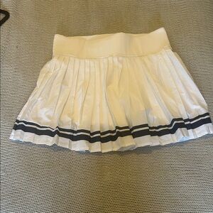 NWT Sincerely Jules White Pleated Mini Skirt with Navy Stripes